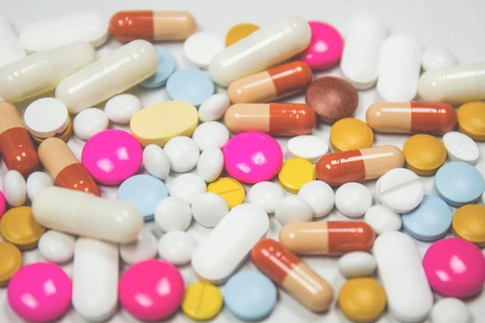 Comprimidos e cápsulas de medicamentos